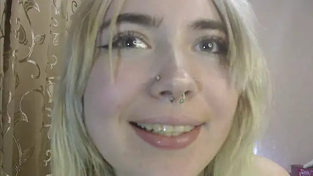 Hot_Iris - cum show