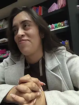 MissNyraSecret - Tits out in public in store