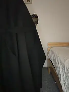 Bellefleurrr - take mini skirt off