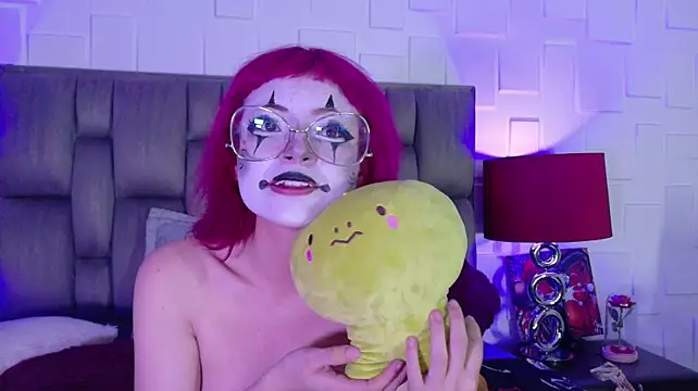 ViolettClay_ - show ass + 10 spank ass hard
