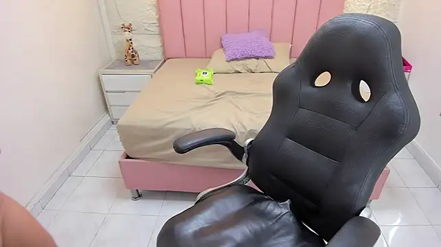 KATIAMOSS - plug anal