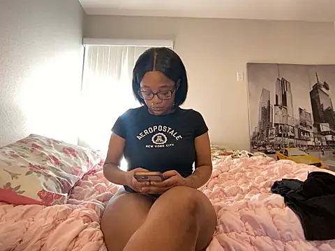KiDaBrat - I moved $how me love 🏡🚚🧚🏾