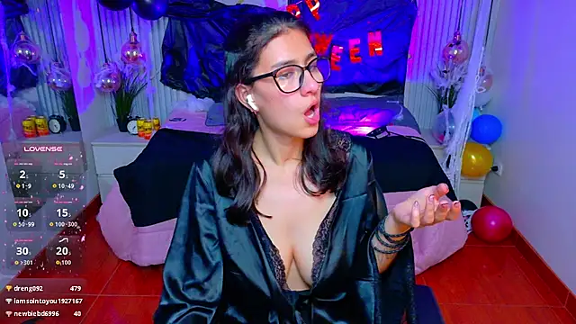 Lita_Rogers - shot tequila + show boobs