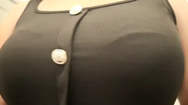 Yourgirlyhazel - oil body show!
