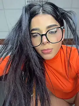 ArieliciousXXX - RAIN SQUIRT IN YOUR MOUTH