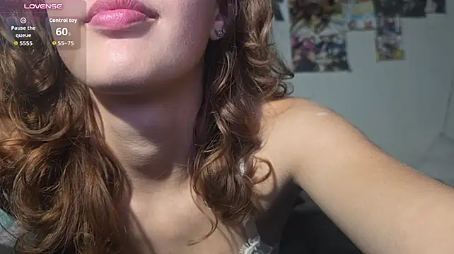 GiannaBirrueta - slowly touch my pussy under pantiess