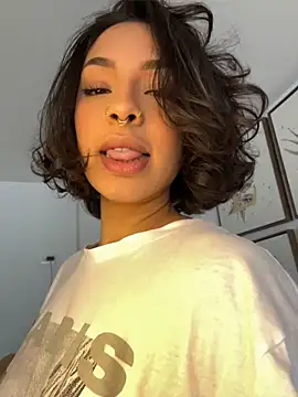 Alice_surprise - 👅FULL NAKED RIDE DILDO AND BIG SQUIRT💦