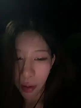 Xiaojingling1122 - 在他面前全部裸露 换副驾 就勾引他