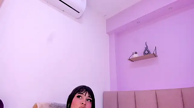 Camila_scoth
