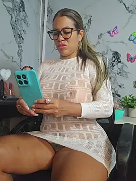 AlixLong - Titjob