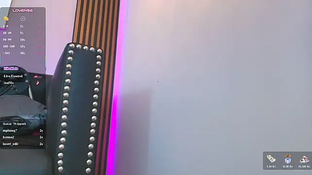 Isabella_tacher - play with my tits in oil