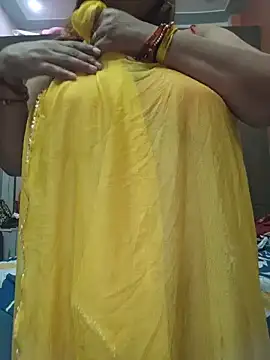 Dianaa9 - Show white fat ass ( ; )