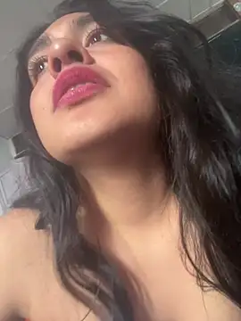 EmilyNoir1 - I slap and suck on my tits, mmm