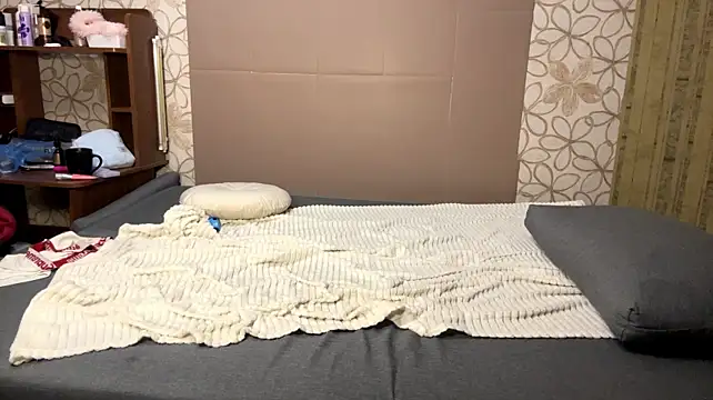 Rosa_mike1 - SHOW ROSA'S PUSSY!! :3
