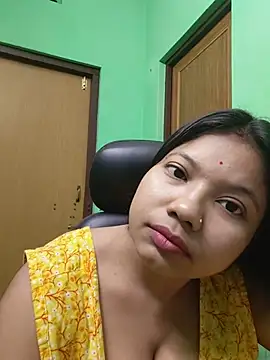 Redchery - Show nude dance with milk