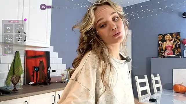 Moni_Carroll - blow job