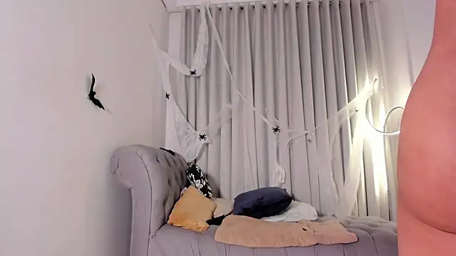 Liselotte_ - Fingers fucking pussy 🍒