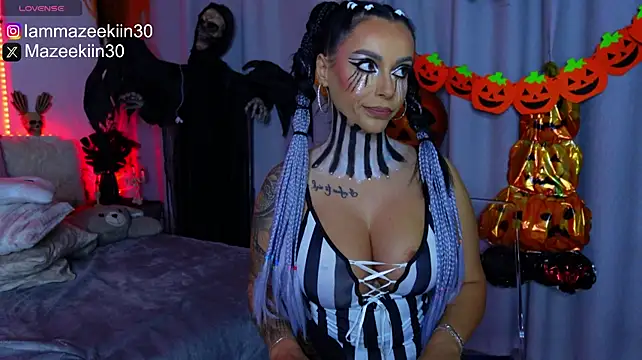 Iammazeekiin30 - Cum show