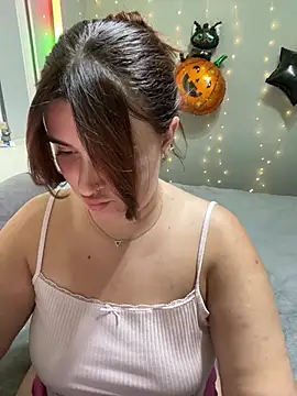 AureTease - topless 5 min