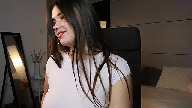 Laraaa_Loom - pólót le, cicko krémezés❤