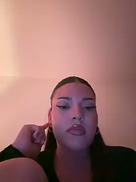 Ayla-18 - Play with my Boobs 🤍