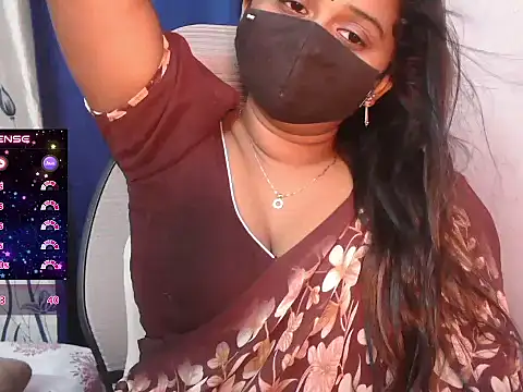 Pavani-Darling - ice on boobs in 5 mins