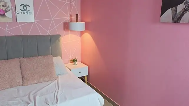 Zara__sweet - Zara sit on your face