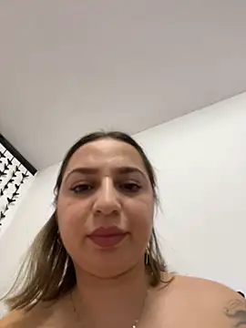 XLexi - Oil my ass