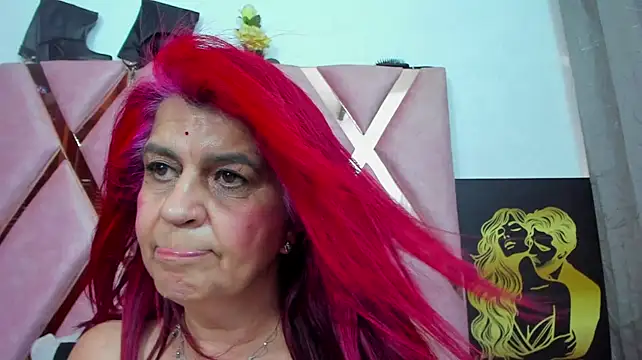 RoxetteMature - deep throat with saliva