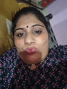 Karishma_bhabi02 - My modal saport please 💔💔💔💔💔