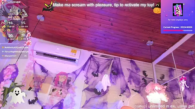 Velvetnami - fingering my pussy