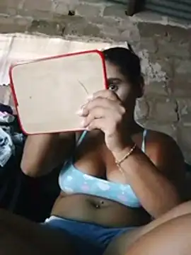 Lela-Chanel - Show pussy 💦🤤👿🔥🤤