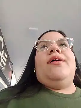 BethaXXX - SUCK MY NIPPLES + SPANT BOOBS X7