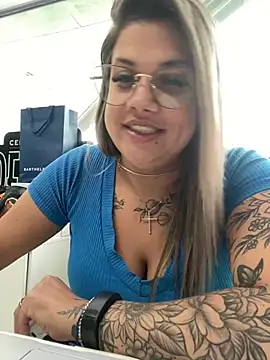 Kahreal - TIRAR SUTIÃ NO SERVIÇO
