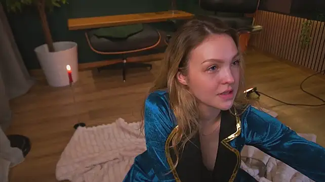 Stay_with_alice - take off panties