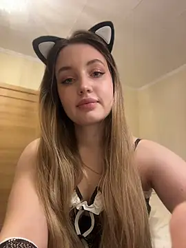 IvySugar - I’ll squeeze my sexy tits.