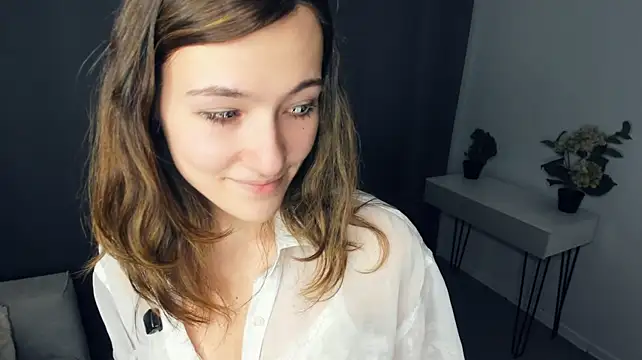 WendiArgie - show my bra