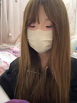 Kkkkiiii-42 - 让我瞧瞧怎么个事 妹妹粉粉的 掰开看看