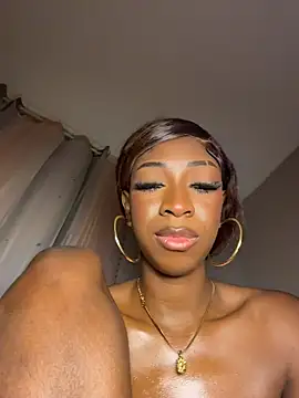 Nina_Velveta - control toy and sit on dildo