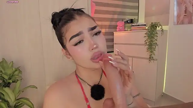 EmmyKenner - dildo pussy + cum