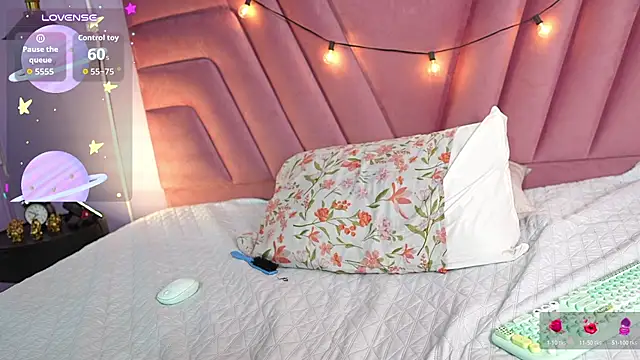Cattaleeyaa - SQUIRTA DILDO 👀💦💦