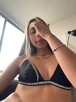 Ameellie - TOPLESS+LASTIP WIN 3 control TOY