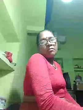 HotLoomaraj29
