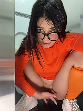 ArieliciousXXX - RIDE DILDO IN PUBLIC BATHROOM 😻