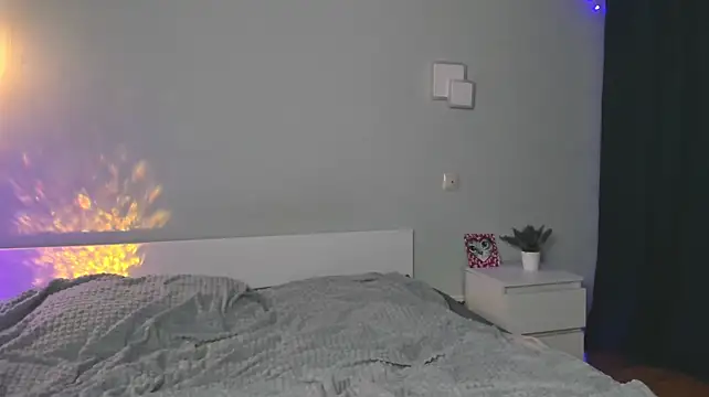Lunbunnny - topless
