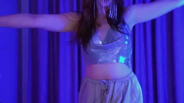 AgataFoxley - An awesome dance just for you