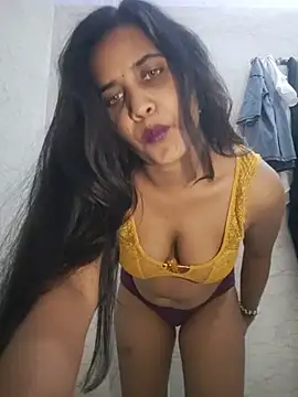 Cute_radhikaa - 200000