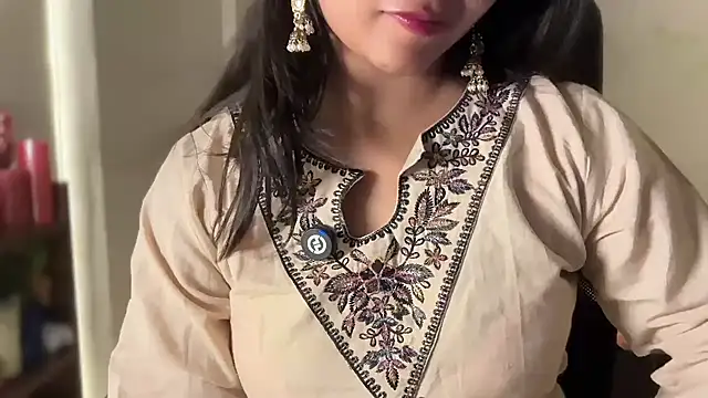 Goddess_Ariel - Candle Wax ON BOObs
