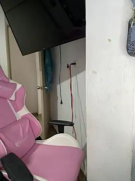 Angelinadreamss - PLAYING WITH MY CREAMY PUSSY