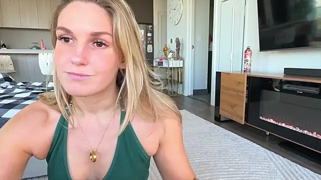 Graciemae_baexx - Pussy play